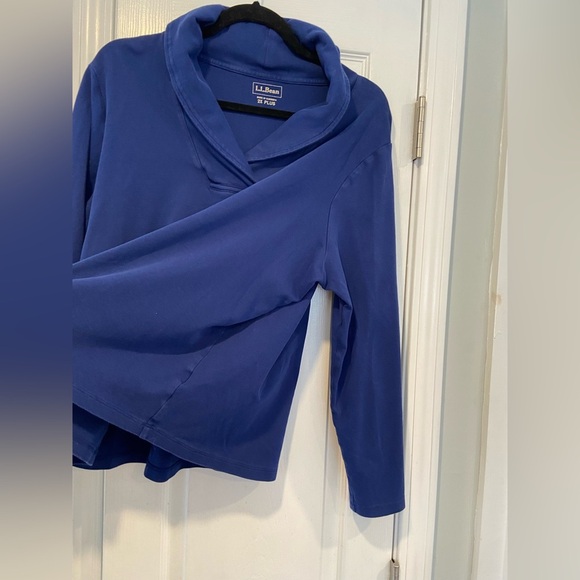 L.L. Bean Size 2X Royal Blue Long Sleeve Cowl V Neck Pullover Soft Cotton Shirt - Picture 6 of 10